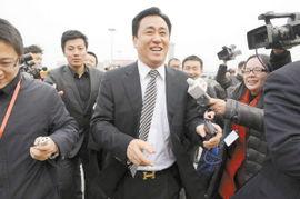 媒体爆料许家印视频播放,揭秘其商业帝国背后的故事  第1张